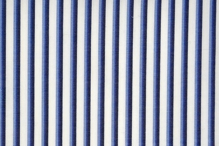 Double blue stripes